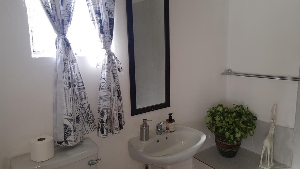 Midrand Guesthouse - Tasa Rum bild