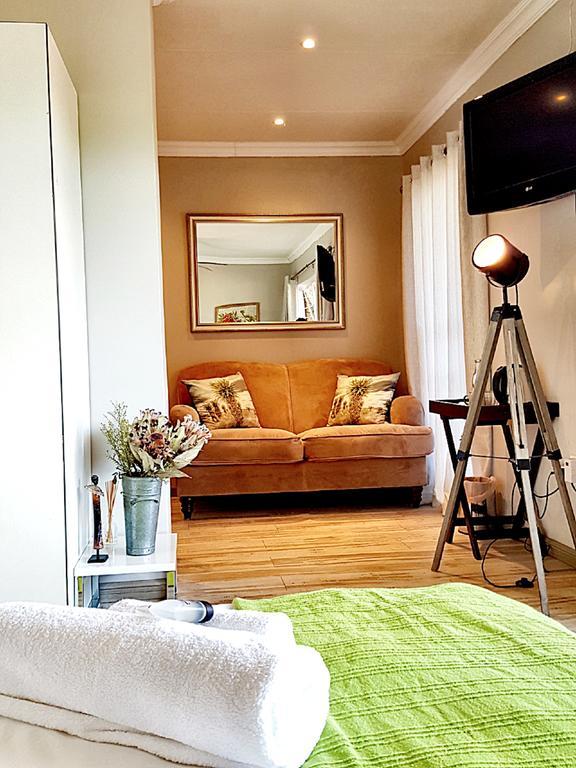 Midrand Guesthouse - Tasa Rum bild