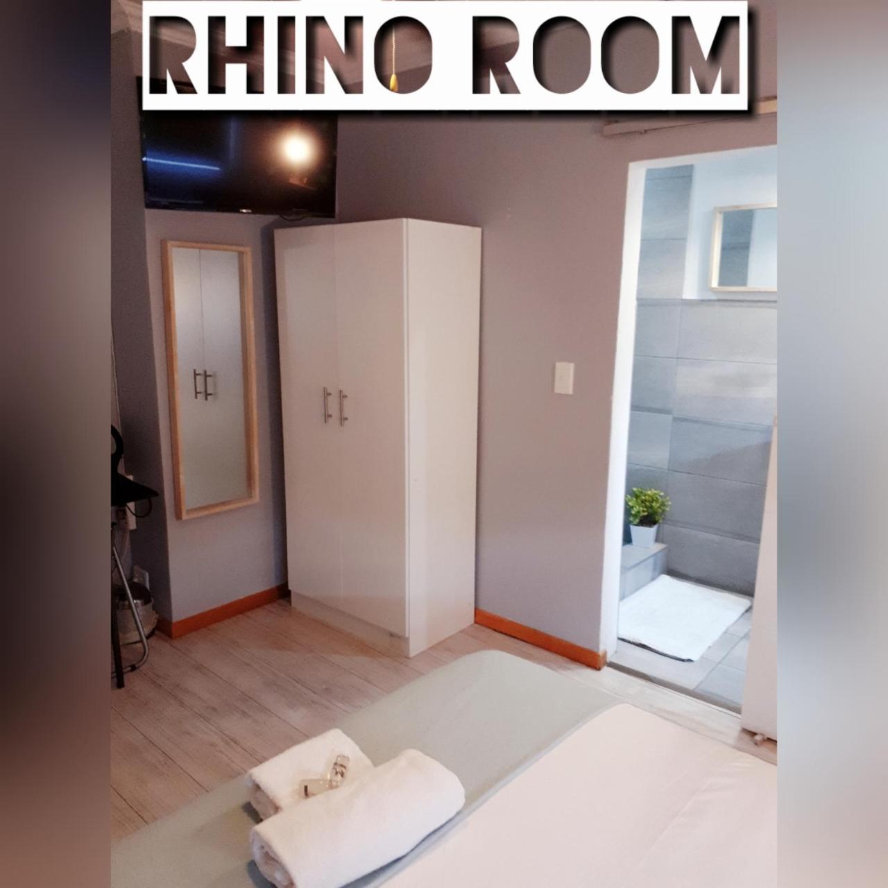 Midrand Guesthouse - Tasa Exteriör bild